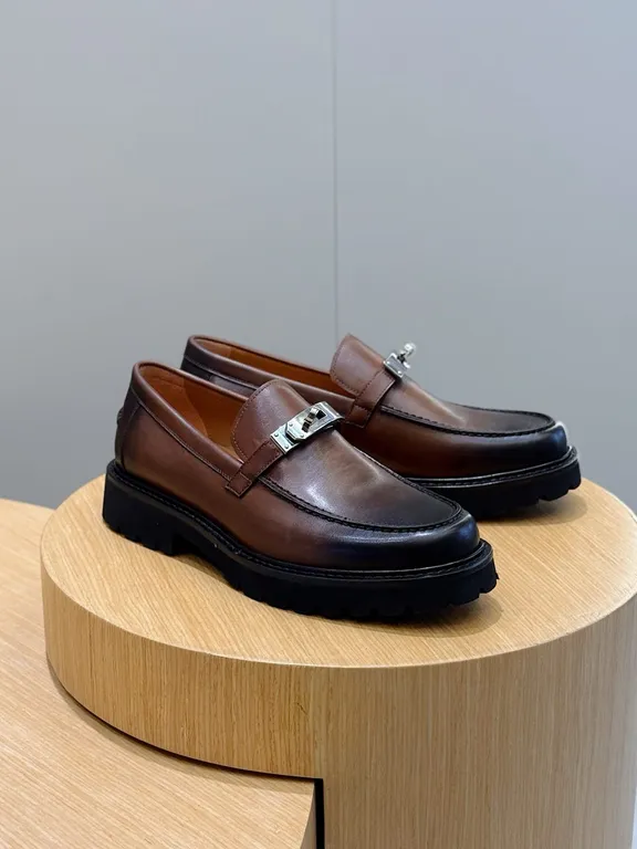 Hermes Shoe 